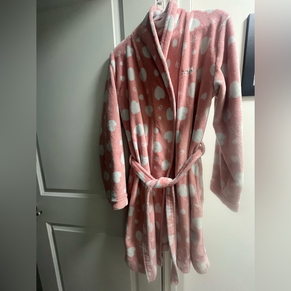 Calvin Klein Pink and White Heart Women’s Robe